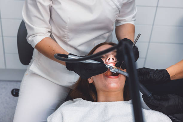 Best Emergency Dentist for Knocked-Out Tooth in Raymondville, TX